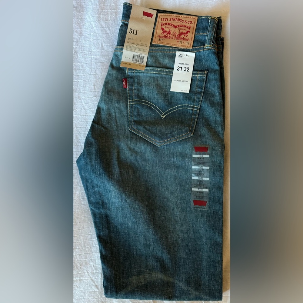 NWT Levi’s 511 Slim Fit Men’s Jeans